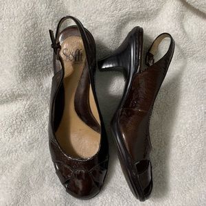 Sofft size 6 brown leather Heels